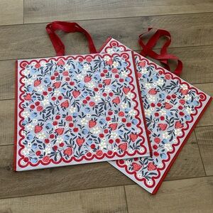 Homegoods TJMaxx Marshalls Viral Berry Reusable Shopper Tote Bags Set of 2 NWOT